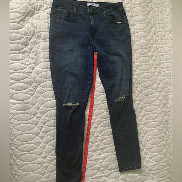 #7 JUSTFAB Skinny Jeans. Size 29 - Picture 2 of 5